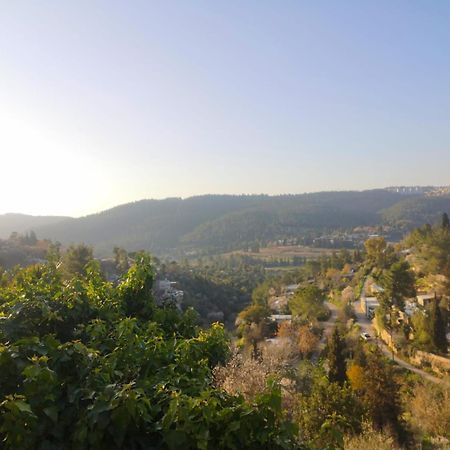 View Of The Valley Guest House Иерусалим Экстерьер фото